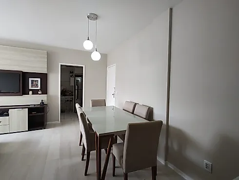 Apartamento em Coqueiros, Florianópolis