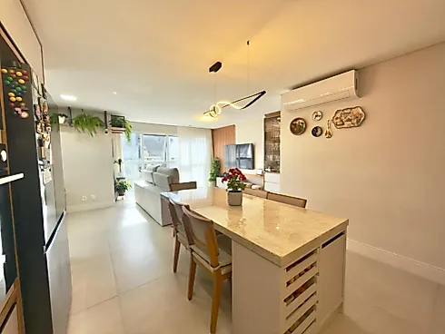 Apartamento em Barreiros, São José