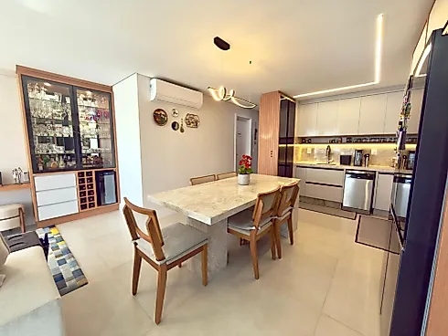 Apartamento em Barreiros, São José
