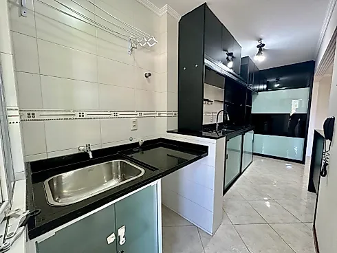 Apartamento em Serraria, São José