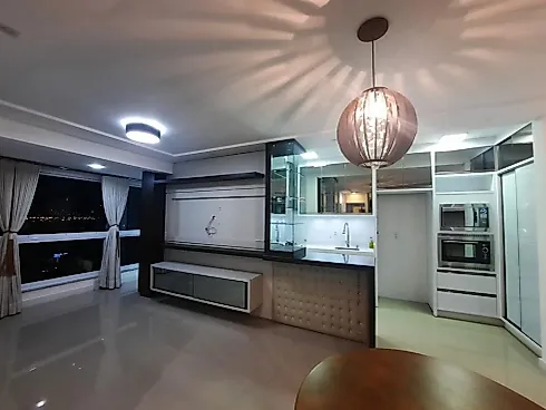 Apartamento em Coqueiros, Florianópolis