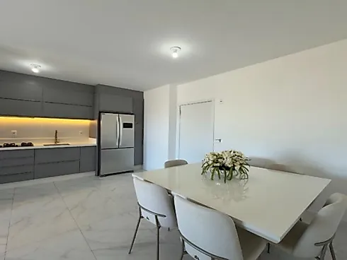 Apartamento em Kobrasol, São José