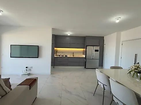Apartamento em Kobrasol, São José