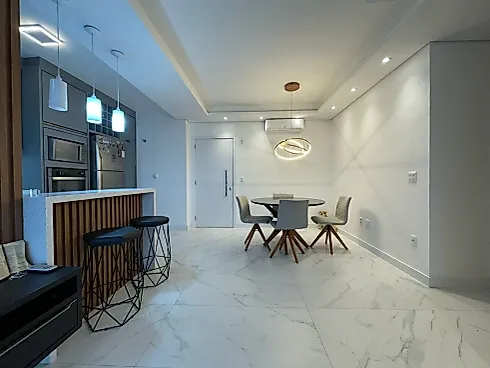 Apartamento em Kobrasol, São José