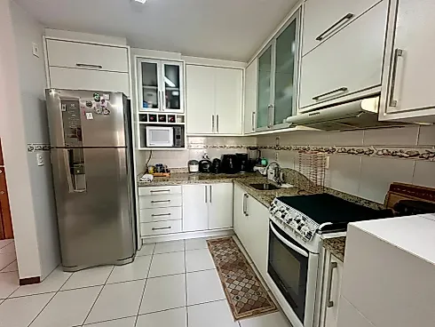 Apartamento em Serraria, São José
