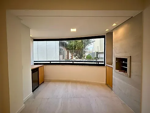 Apartamento em Coqueiros, Florianópolis
