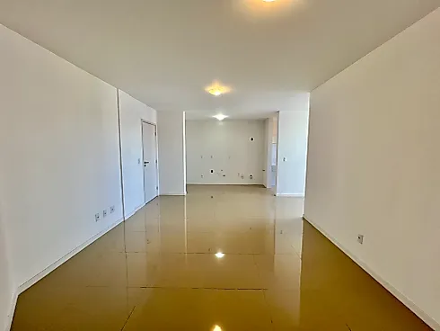 Apartamento em Bela Vista, São José