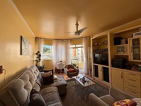 Apartamento em Capoeiras, Florianópolis