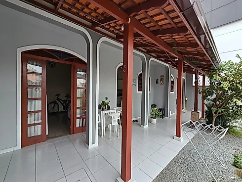 Casa em Ponte do Imaruim, Palhoça