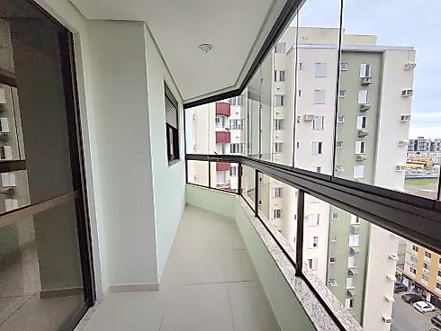 Apartamento em Kobrasol, São José