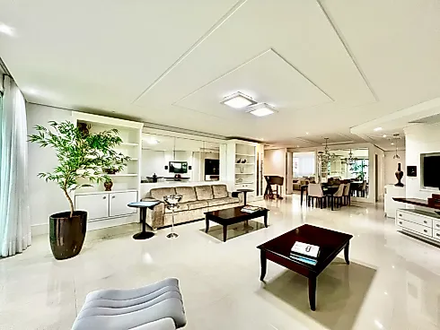 Apartamento em Coqueiros, Florianópolis