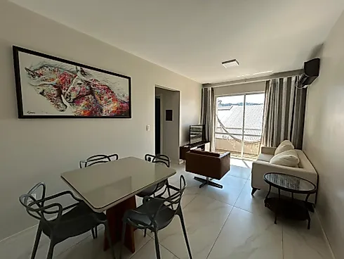 Apartamento em Kobrasol, São José