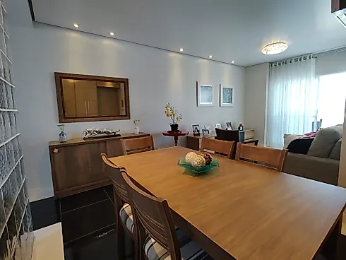 Apartamento em Coqueiros, Florianópolis