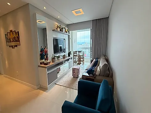 Apartamento com 2 quartos em Kobrasol, São José