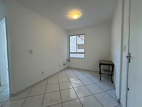 Apartamento em Bela Vista, São José