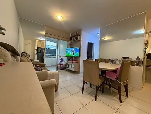Apartamento em Roçado, São José