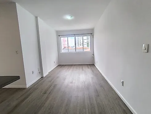Apartamento em Kobrasol, São José