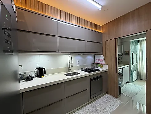 Apartamento 2 Quartos 75m² com Churrasqueira - Barreiros - Foto 2