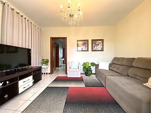 Casa 3 Quartos com 1 Suíte e 178m² - Lisboa / São José - Casa em Forquilhas, São José - Foto 2