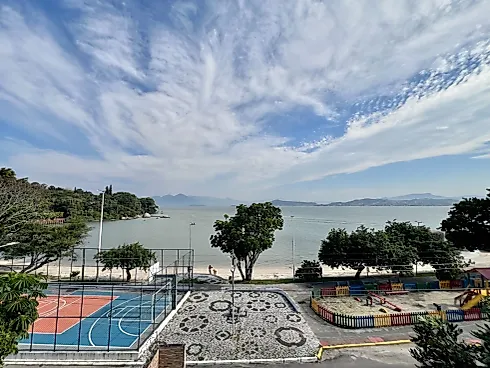 Casa 3 Quartos 386m² - Bom Abrigo - Casa em Bom Abrigo, Florianópolis - Foto 1