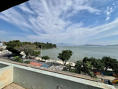 Casa 3 Quartos 386m² - Bom Abrigo - Casa em Bom Abrigo, Florianópolis - Foto 2