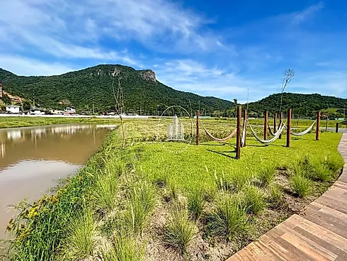 Terreno no Reserva da Pedra, Fundos para o Lago - Pedra Branca - Foto 20