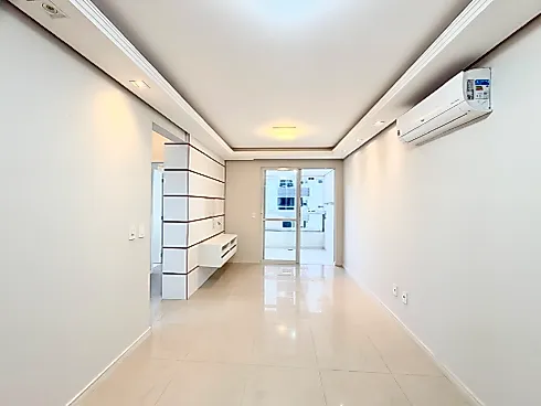 Apartamento 2  Dormitórios com Suíte - Estreito - Apartamento em Capoeiras, Florianópolis - Foto 1