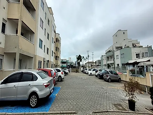 Apartamento 2 Quartos - Balneário - Apartamento em Balneário, Florianópolis - Foto 2