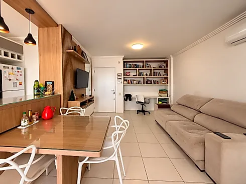 Apartamento de 2 Dormitórios em Capoeiras - Apartamento em Estreito, Florianópolis - Foto 3