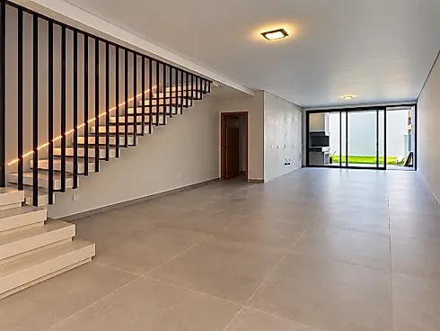 Casa Nova à Venda 3 Quartos, Suíte, 2 Vagas Cobertas e Quintal - Casa em Forquilhinha, São José - Foto 2