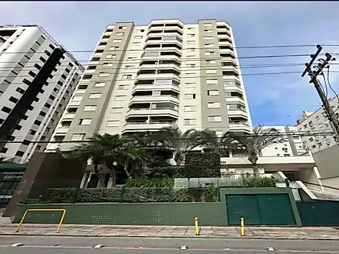 Apartamento 3 Quartos com 1 Suíte e 123m² - Centro - Apartamento em Centro, Florianópolis - Foto 1