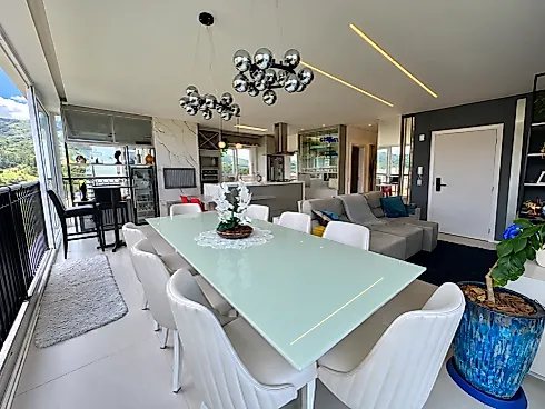Apartamento Único por Andar, 4 Dormitórios sendo 2 Suítes - Pedra Branca - Foto 6