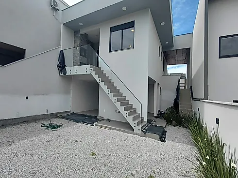 Casa com 03 Dormitórios sendo 01 Suíte no Bairro Potecas em São José. - Foto 23