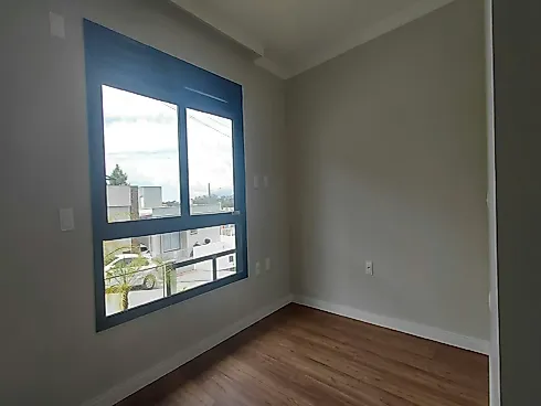 Casa com 03 Dormitórios sendo 01 Suíte no Bairro Potecas em São José. - Foto 15