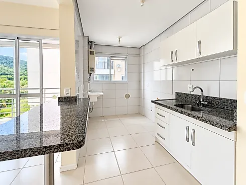 Apartamento de 2 Dormitórios sendo 1 Suíte na Pedra Branca - Apartamento em Pedra Branca, Palhoça - Foto 2