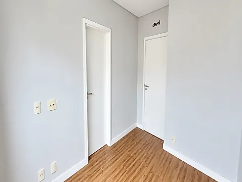 Apartamento com 2 Suítes, Vista Livre e 2 Vagas - Centro - Foto 6