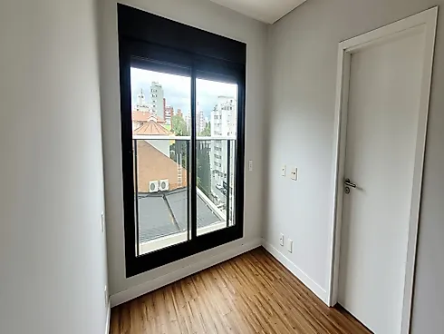 Apartamento com 2 Suítes, Vista Livre e 2 Vagas - Centro - Foto 5