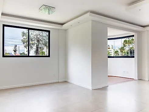 Apartamento em Canto, Florianópolis