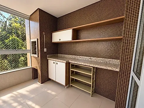 Apartamento 3 Quartos com 1 Suíte e 101m² - Coqueiros - Foto 3