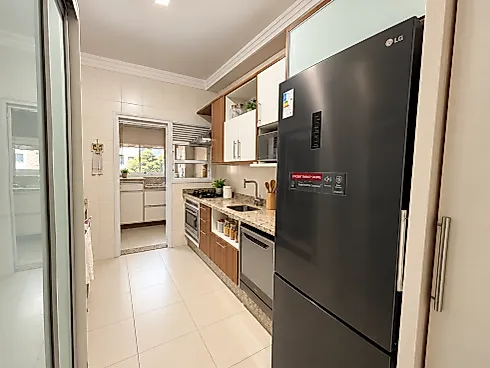 Apartamento 3 Quartos com 1 Suíte e 101m² - Coqueiros - Foto 4