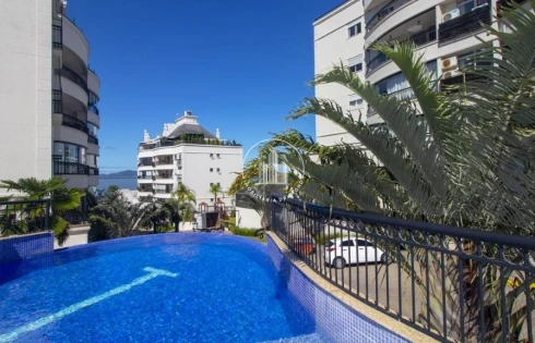 Cobertura em Coqueiros, Florianópolis