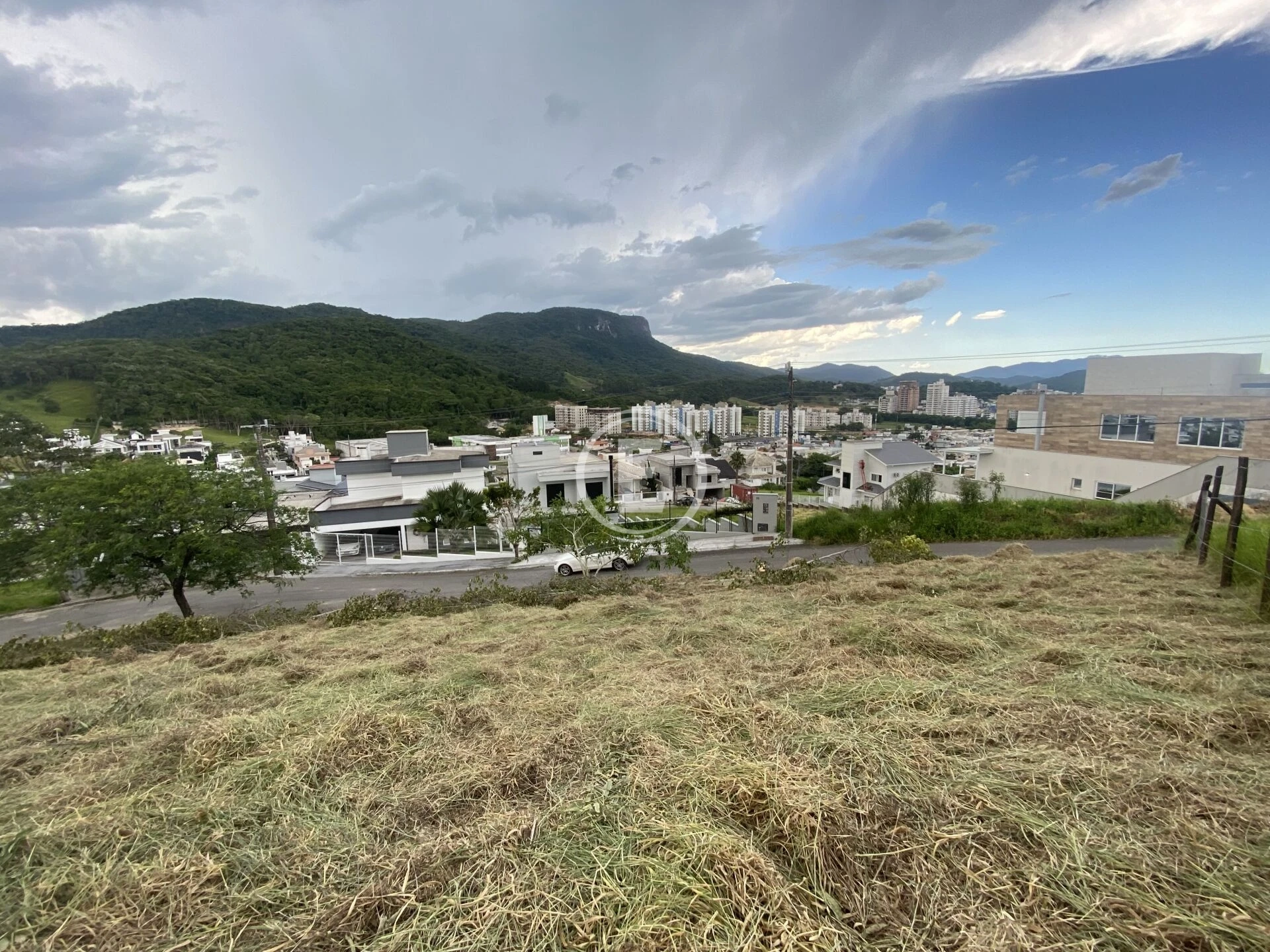 Terreno em Pedra Branca, Palhoça. 0 quartos, 450m². Imagem 2 de 3