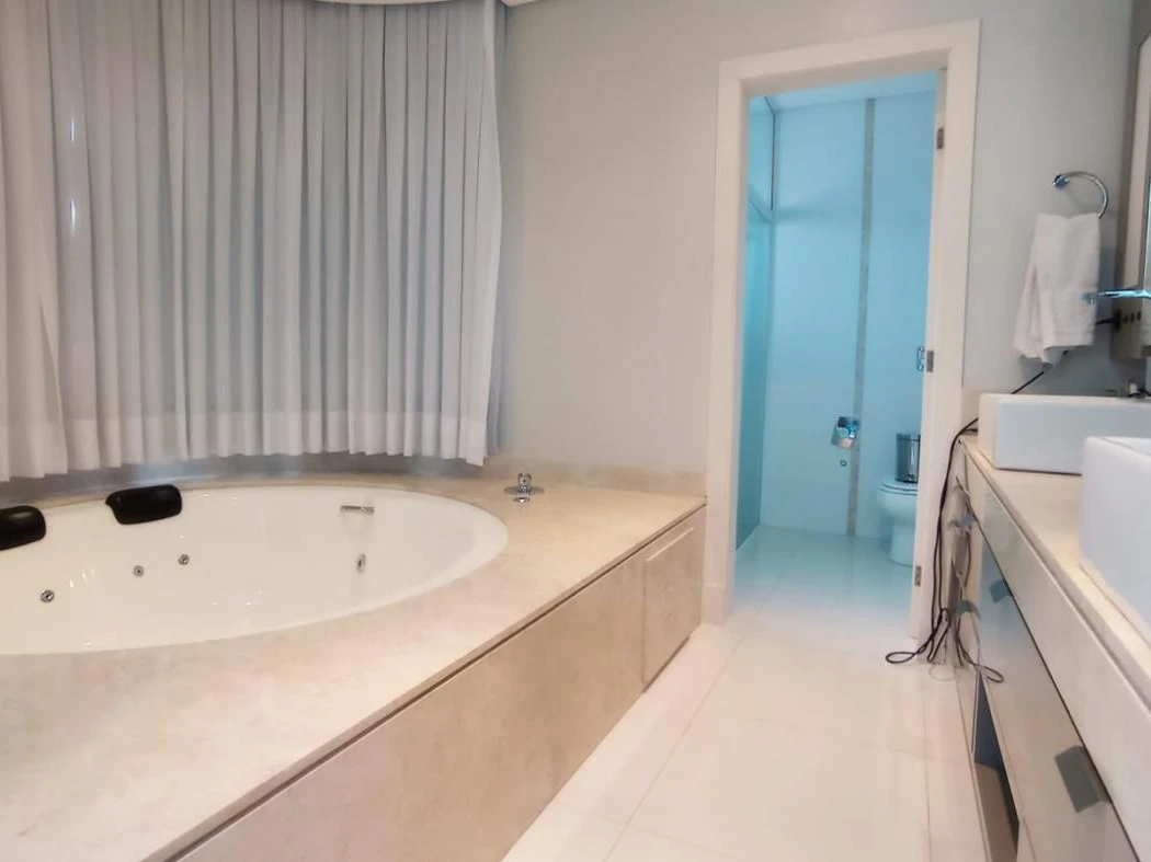Casa em Pedra Branca, Palhoça. 4 quartos, 300m². Imagem 5 de 13