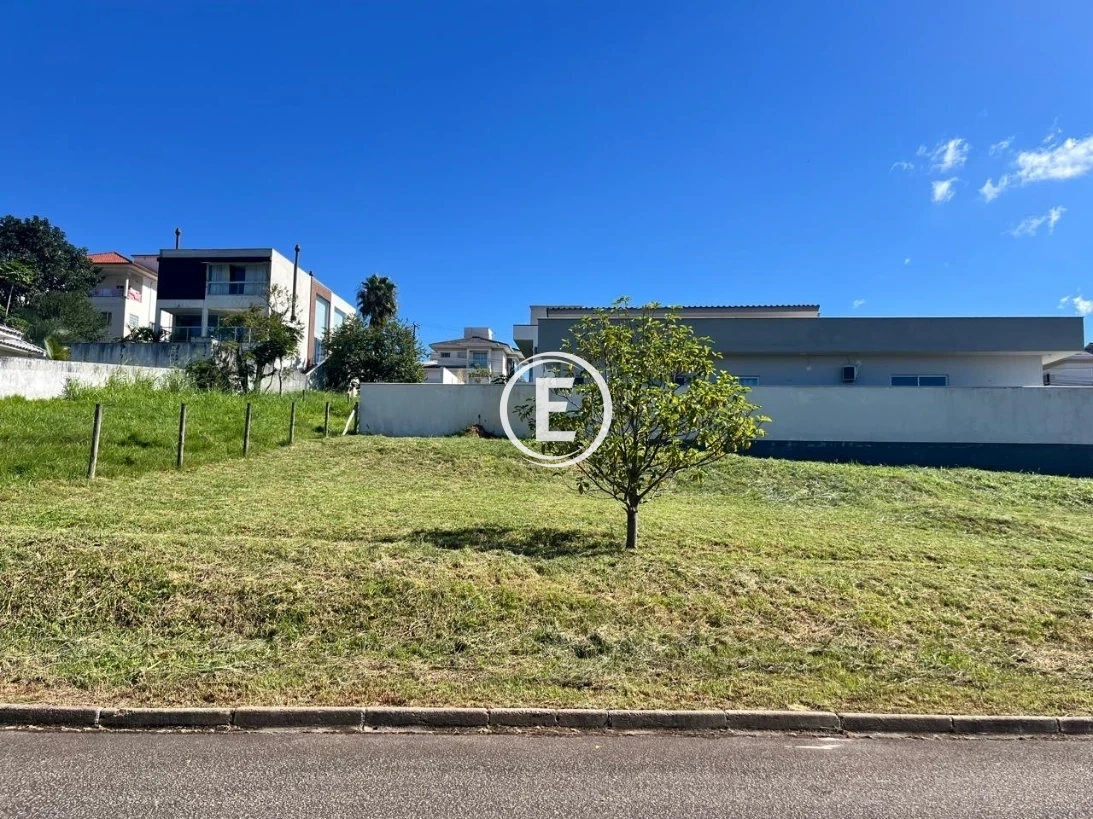 Terreno em Pedra Branca, Palhoça. 0 quartos, 0m². Imagem 2 de 6