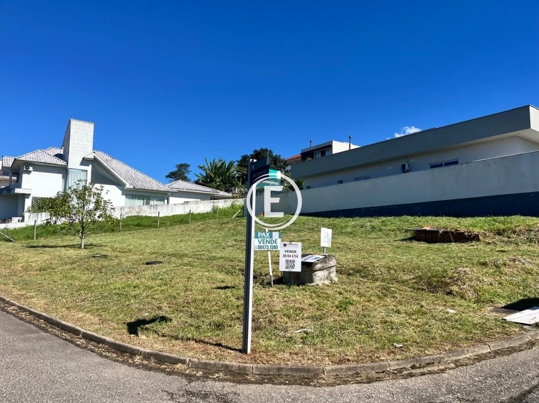 Terreno em Pedra Branca, Palhoça. 0 quartos, 0m². Imagem 1 de 6