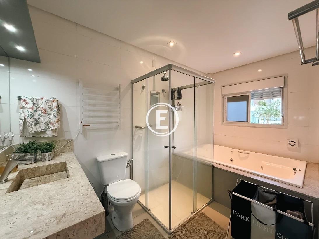Casa em Pedra Branca, Palhoça. 3 quartos, 330m². Imagem 10 de 17