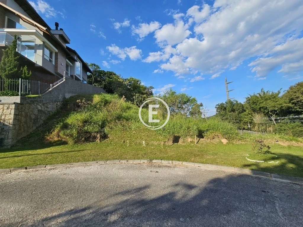 Terreno em Pedra Branca, Palhoça. 0 quartos, 369m². Imagem 2 de 33