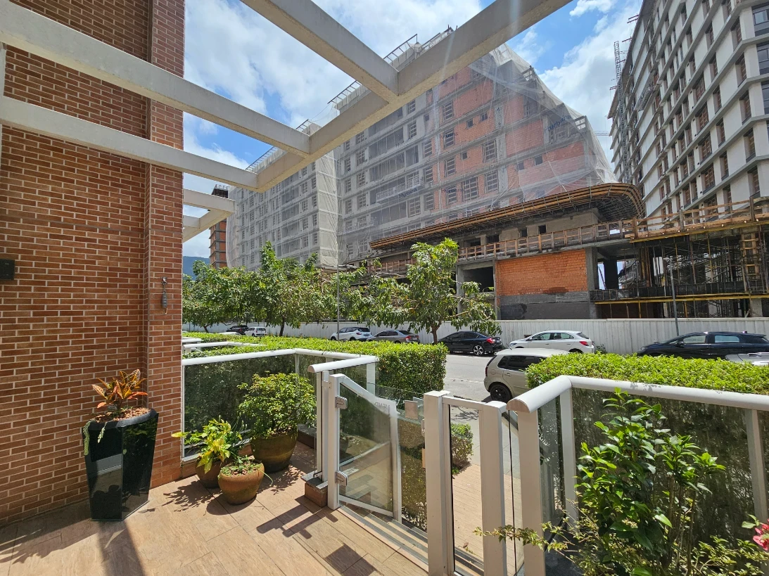 Apartamento em Pedra Branca, Palhoça. 3 quartos, 170m². Imagem 3 de 33