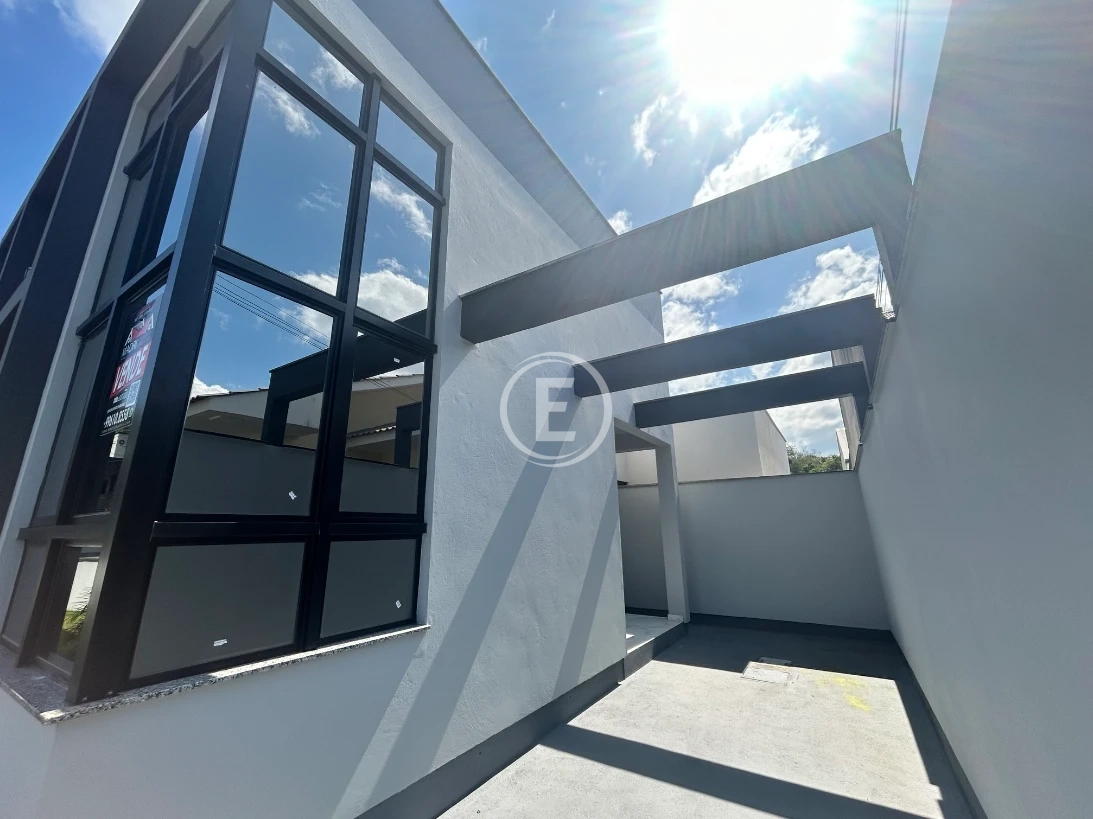Casa em Parque Vale Verde, Palhoça. 3 quartos, 81m². Imagem 2 de 10