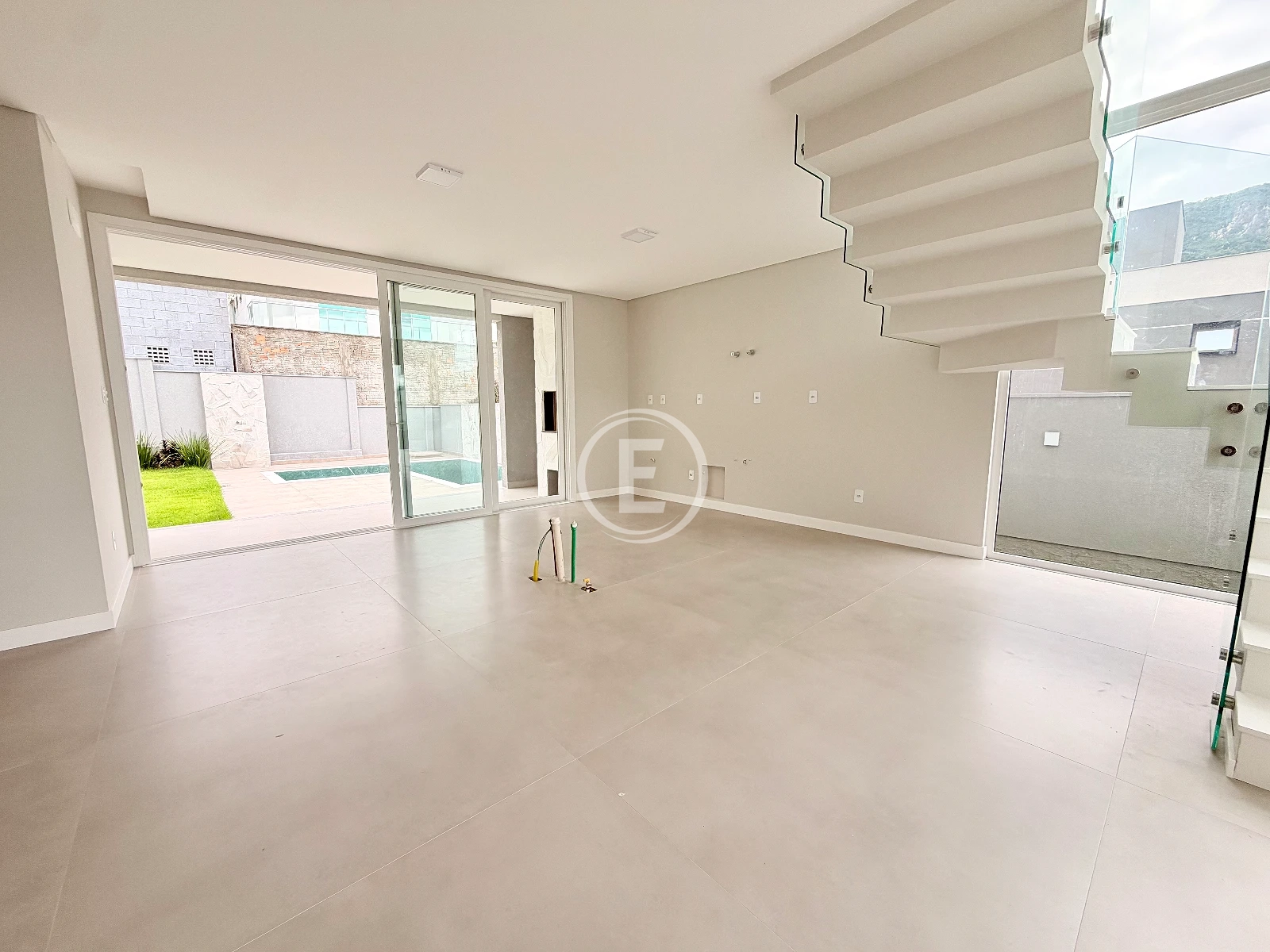 Casa em Pedra Branca, Palhoça. 3 quartos, 339m². Imagem 8 de 20